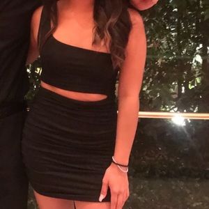 One strap black bodycon dress